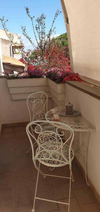 Casa Di Mena Apartment อาลเกโร ภายนอก รูปภาพ